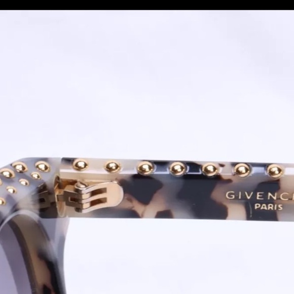 Givenchy Sunglasses NWT Gold Studded Grey 48 25 145 - Picture 7 of 10